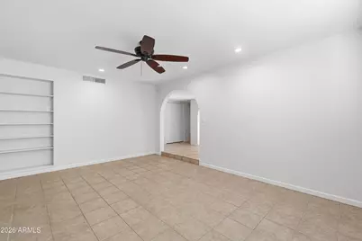 1332 W Lobo Avenue, Mesa, AZ 85202 - Photo 8