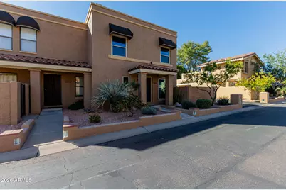 10420 N 11th Street #3, Phoenix, AZ 85020 - Photo 2