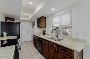 10420 North 11th St, Phoenix, AZ 85020 - Photo 16