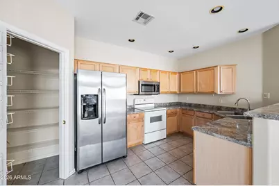 14000 N 94th Street #1001, Scottsdale, AZ 85260 - Photo 10