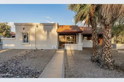 10807 W Northern Avenue #133, Glendale, AZ 85307 - Photo 2