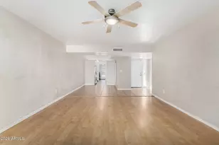 406 E Colgate Dr, Tempe, AZ 85283 - Photo 6