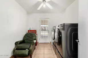 406 E Colgate Dr, Tempe, AZ 85283 - Photo 24