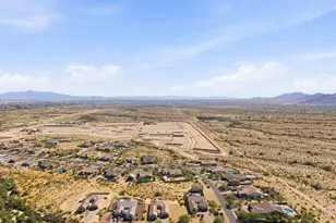 19407 W Seldon Ln, Waddell, AZ 85355 - Photo 10