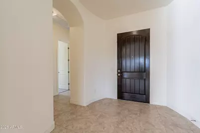 19407 W Seldon Lane, Waddell, AZ 85355 - Photo 4