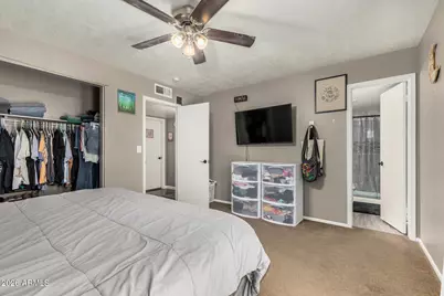 1833 N Edgewater Circle, Mesa, AZ 85207 - Photo 18