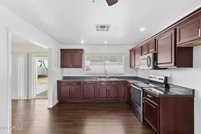 10826 N 72nd Drive, Peoria, AZ 85345 - Photo 18