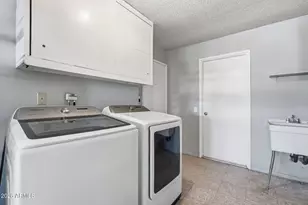 10529 W Gulf Hills Dr, Sun City, AZ 85351 - Photo 26