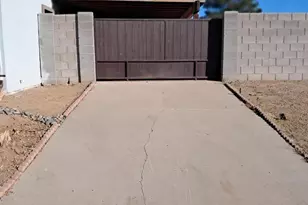 1637 W Tierra Buena Ln, Phoenix, AZ 85023 - Photo 24