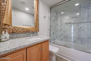 1637 W Tierra Buena Ln, Phoenix, AZ 85023 - Photo 20