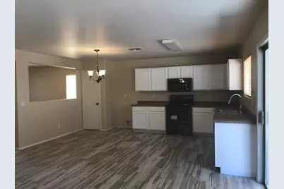 43697 W Sagebrush Trail, Maricopa, AZ 85138 - Photo 2
