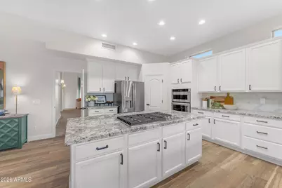 8148 E Sienna Street, Mesa, AZ 85207 - Photo 10