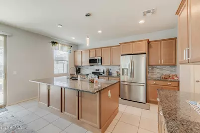 17249 W Spur Drive, Surprise, AZ 85387 - Photo 8