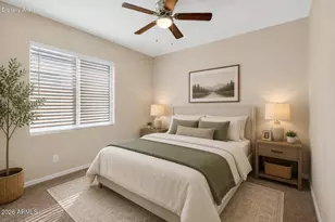 8222 W Wood Ln, Phoenix, AZ 85043 - Photo 38