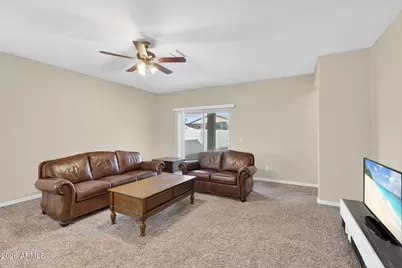 8222 W Wood Lane, Phoenix, AZ 85043 - Photo 8