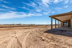 135 N 386th Ln, Tonopah, AZ 85354 - Photo 24