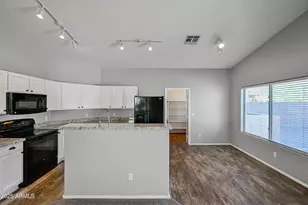 22830 N 24th St, Phoenix, AZ 85024 - Photo 6