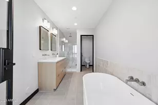 8200 N Charles Dr, Paradise Valley, AZ 85253 - Photo 50