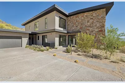 8200 N Charles Drive, Paradise Valley, AZ 85253 - Photo 2