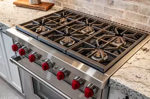 9618 N 35th Pl, Phoenix, AZ 85028 - Photo 14