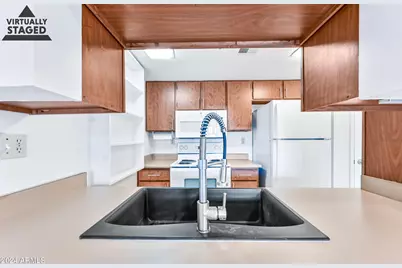 3033 E Devonshire Avenue #Unit 1013, Phoenix, AZ 85016 - Photo 6