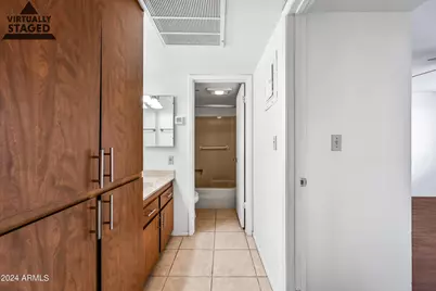3033 E Devonshire Avenue #Unit 1013, Phoenix, AZ 85016 - Photo 10