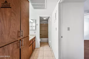 3033 E Devonshire Ave, Phoenix, AZ 85016 - Photo 10