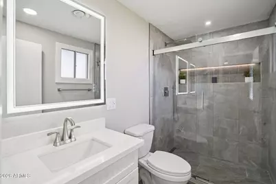 13241 N 15th Avenue, Phoenix, AZ 85029 - Photo 24