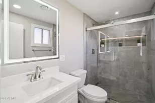 13241 N 15th Ave, Phoenix, AZ 85029 - Photo 24