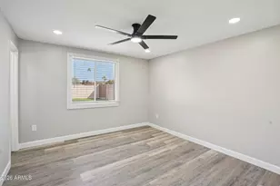 13241 N 15th Ave, Phoenix, AZ 85029 - Photo 22