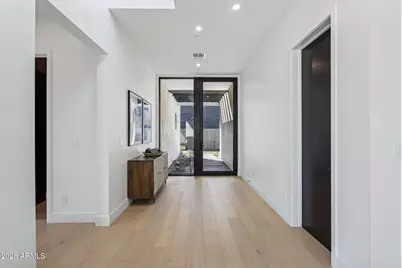 1832 E Palmaire Avenue, Phoenix, AZ 85020 - Photo 4