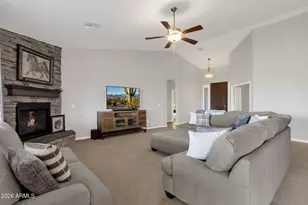28252 N QUINTANA Pl, San Tan Valley, AZ 85144 - Photo 2