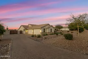 28252 N QUINTANA Pl, San Tan Valley, AZ 85144 - Photo 4