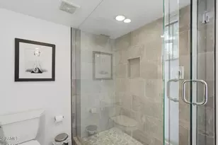 5132 N 31st Way, Phoenix, AZ 85016 - Photo 8