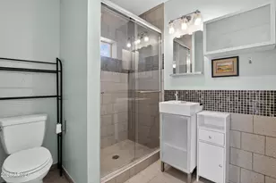 1242 E Edgemont Ave, Phoenix, AZ 85006 - Photo 32