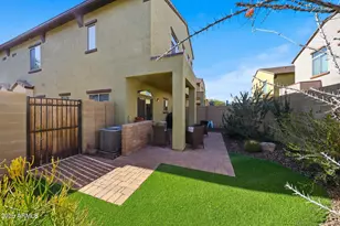 2725 E Mine Creek Rd, Phoenix, AZ 85024 - Photo 24