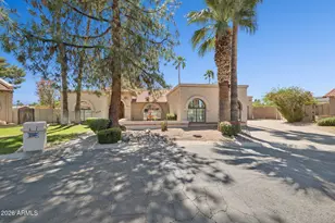 4319 E Lupine Ave, Phoenix, AZ 85028 - Photo 1