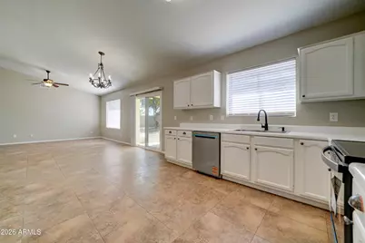 1881 W 12th Avenue, Apache Junction, AZ 85120 - Photo 14