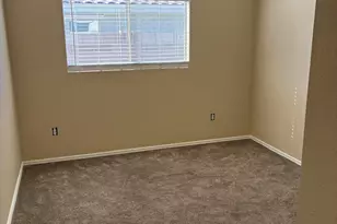 1042 S Clancy Cir, Mesa, AZ 85208 - Photo 10