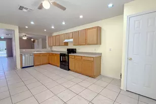 1042 S Clancy Cir, Mesa, AZ 85208 - Photo 6