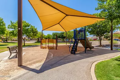 42467 W Monteverde Drive, Maricopa, AZ 85138 - Photo 30