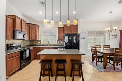 42467 W Monteverde Drive, Maricopa, AZ 85138 - Photo 12