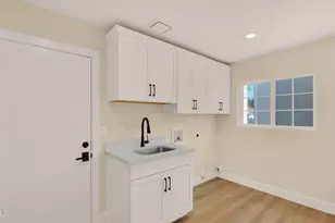 10227 E San Salvador Dr, Scottsdale, AZ 85258 - Photo 30