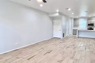 3434 N Longview Ave, Phoenix, AZ 85014 - Photo 10