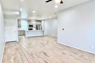 3434 N Longview Ave, Phoenix, AZ 85014 - Photo 12