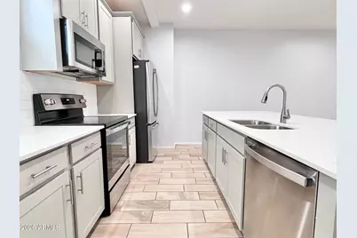 3434 N Longview Avenue #Unit 20, Phoenix, AZ 85014 - Photo 6