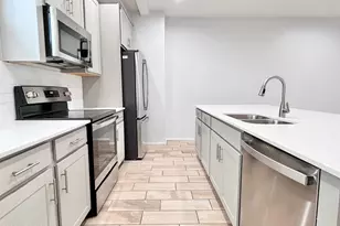 3434 N Longview Ave, Phoenix, AZ 85014 - Photo 6