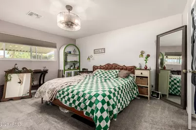 18026 N 34th Avenue, Phoenix, AZ 85053 - Photo 8