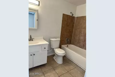 2525 N 52nd Street #Apt 5, Phoenix, AZ 85008 - Photo 4