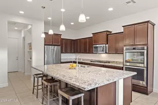 13692 N 147th Dr, Surprise, AZ 85379 - Photo 10